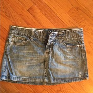 AE denim mini skirt